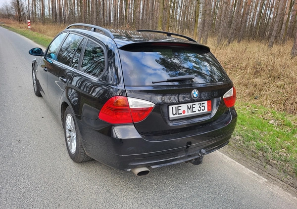 BMW Seria 3 cena 18900 przebieg: 212000, rok produkcji 2008 z Szczebrzeszyn małe 92